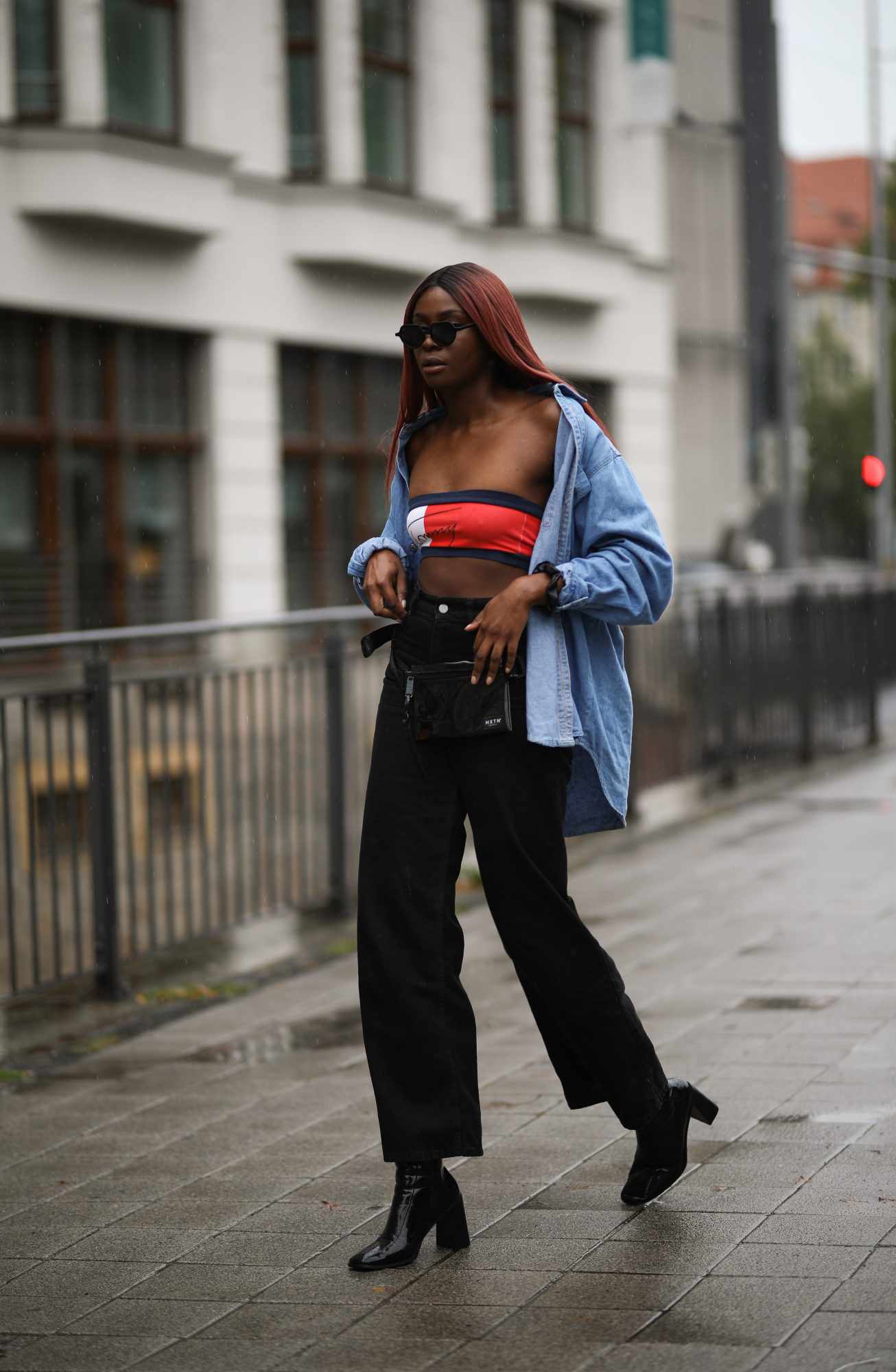 erros comuns ao usar jeans preto