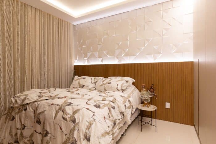 cabeceira branca para quarto pequeno