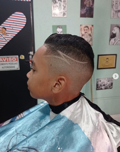 corte de cabelo menino vs adulto