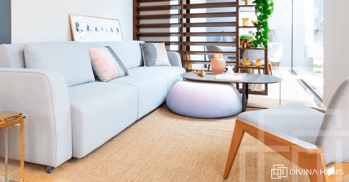 como escolher a cor da parede para sofá cinza chumbo