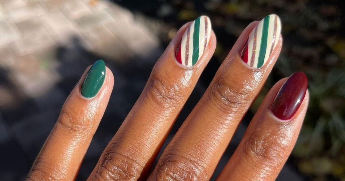 ideias de unhas decoradas para o natal simples