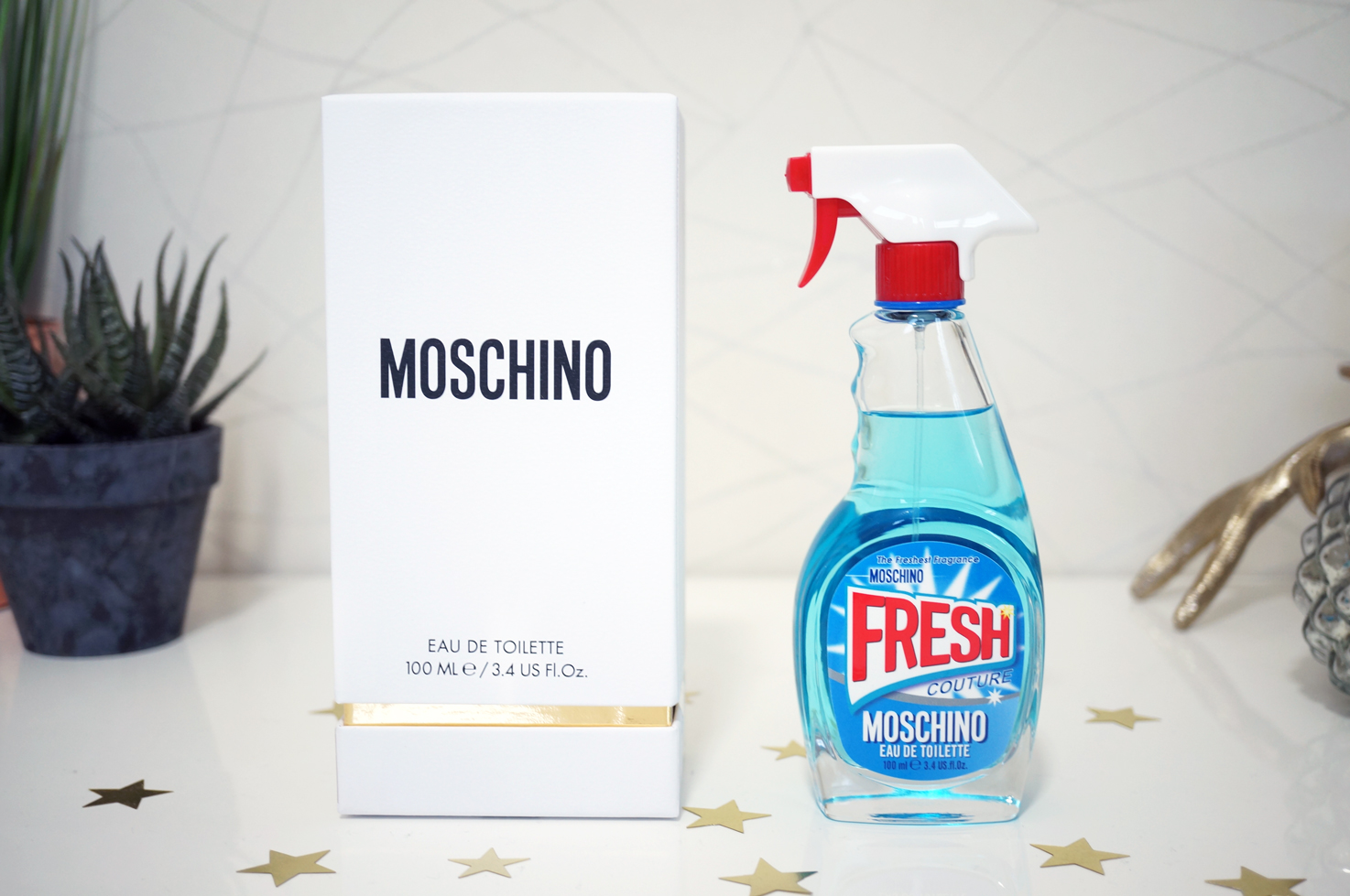 moschino fresh couture notas de toranja