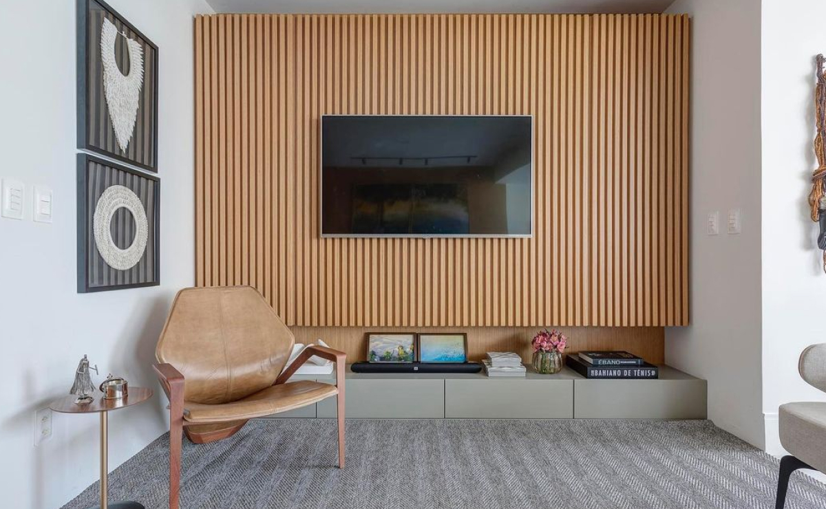 painel ripado amadeirado para sala de estar