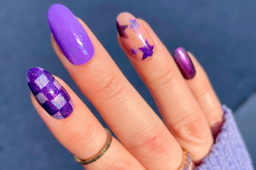 inspiração de unhas lilas