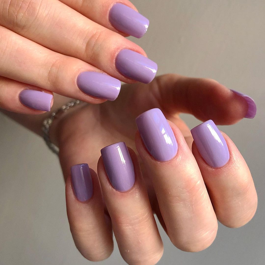 erros comuns ao fazer unhas lilás degradê