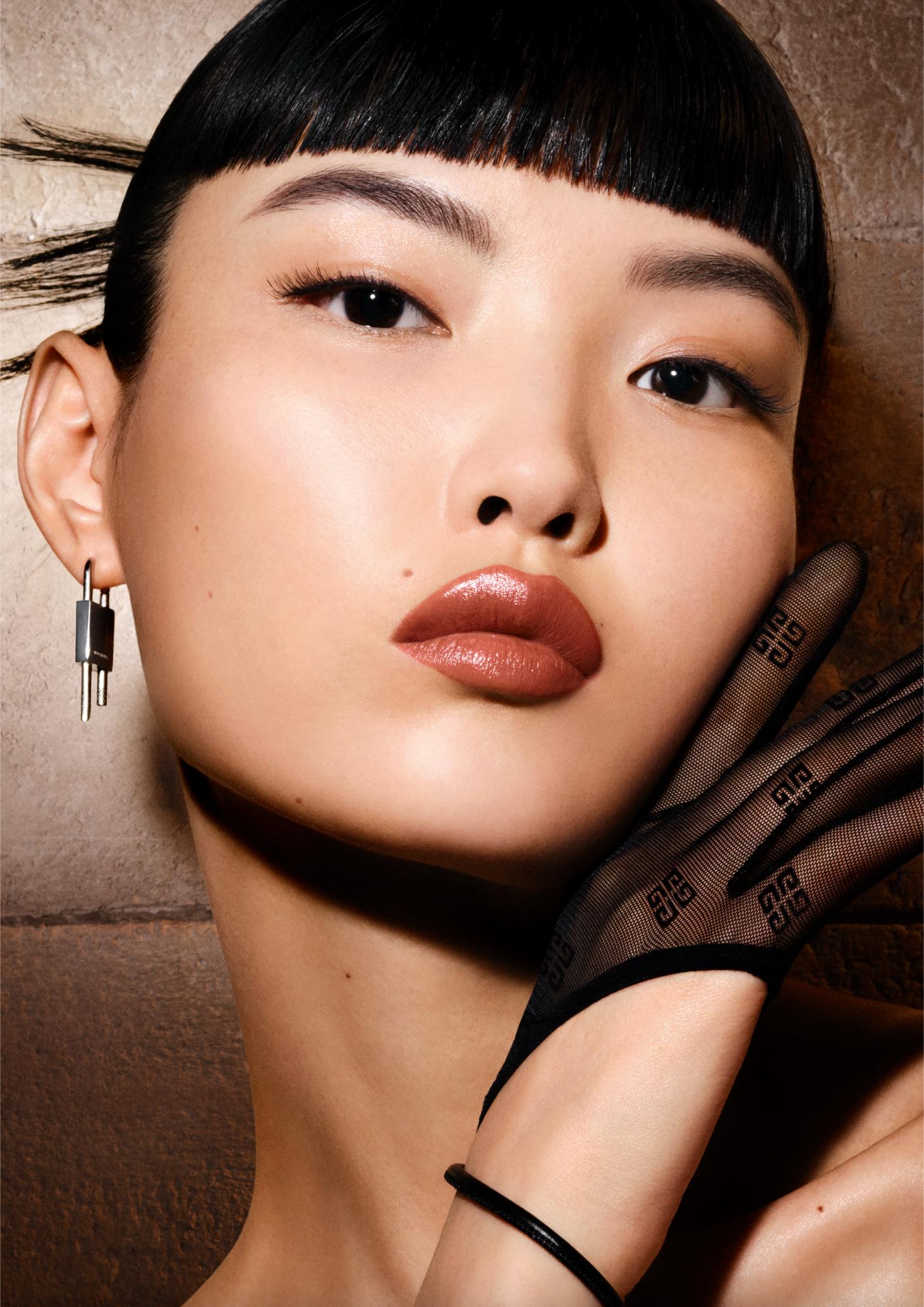 batom givenchy craquela nos lábios como resolver