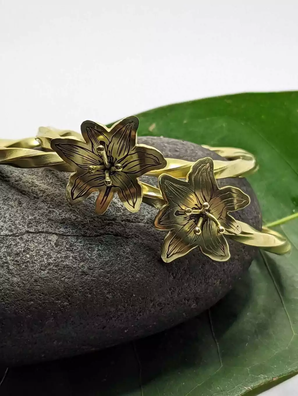 lirio de oxum murchando o que fazer