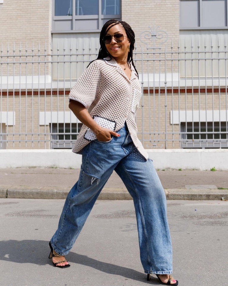 como usar calça jeans wide leg no trabalho