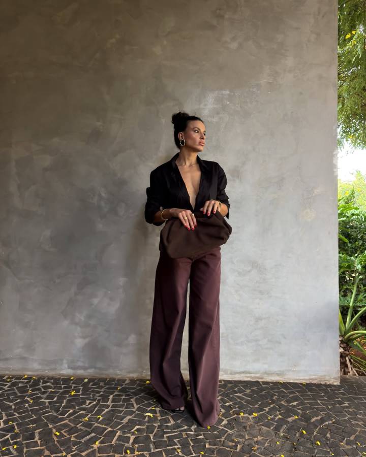 looks com calça marrom feminina