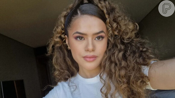 erros comuns ao fazer penteado de formatura cabelo cacheado