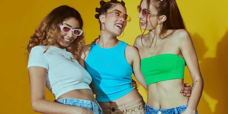 moda anos 2000 vs moda atual