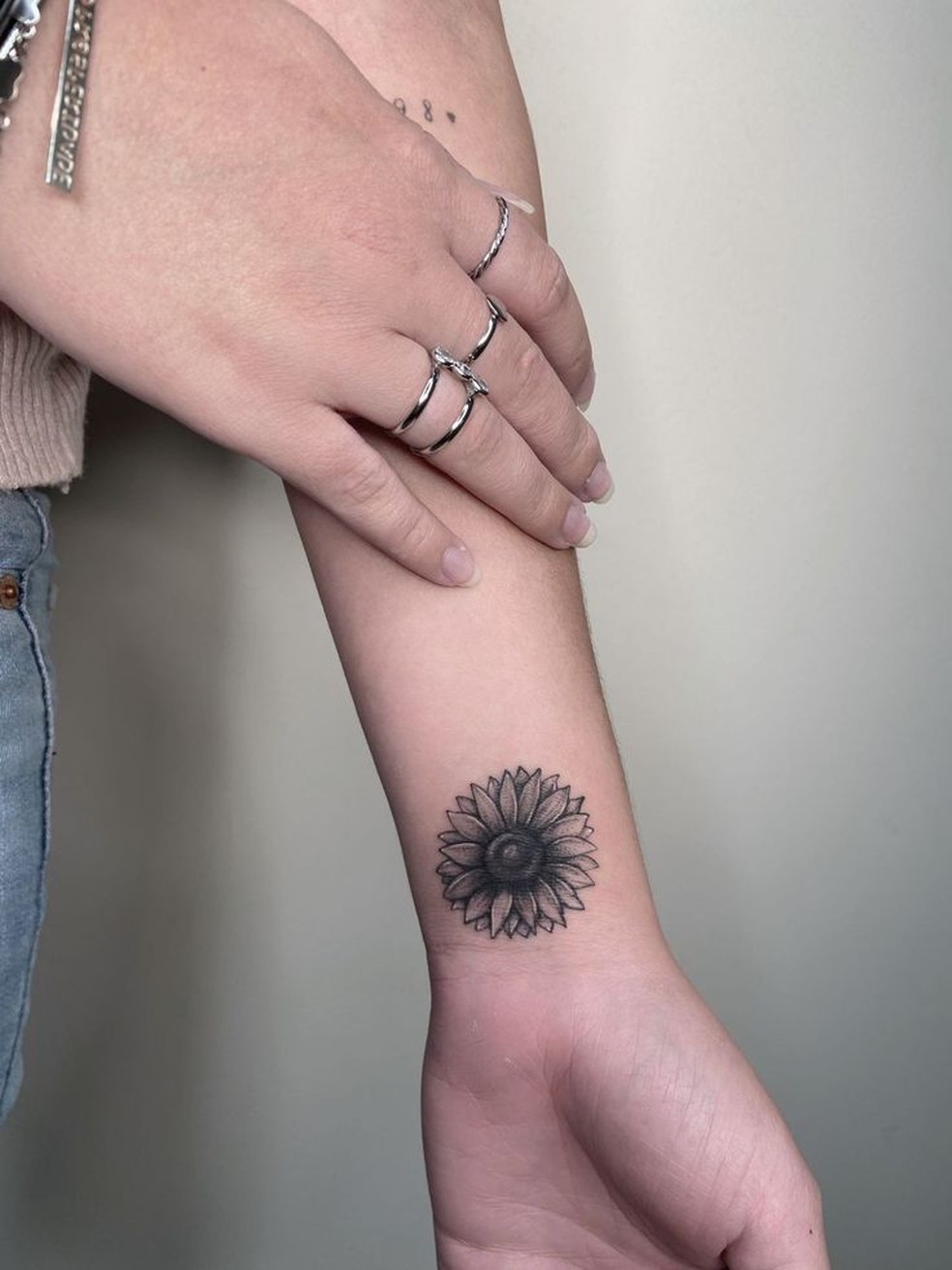 ideias de tatuagem feminina delicada para inspirar