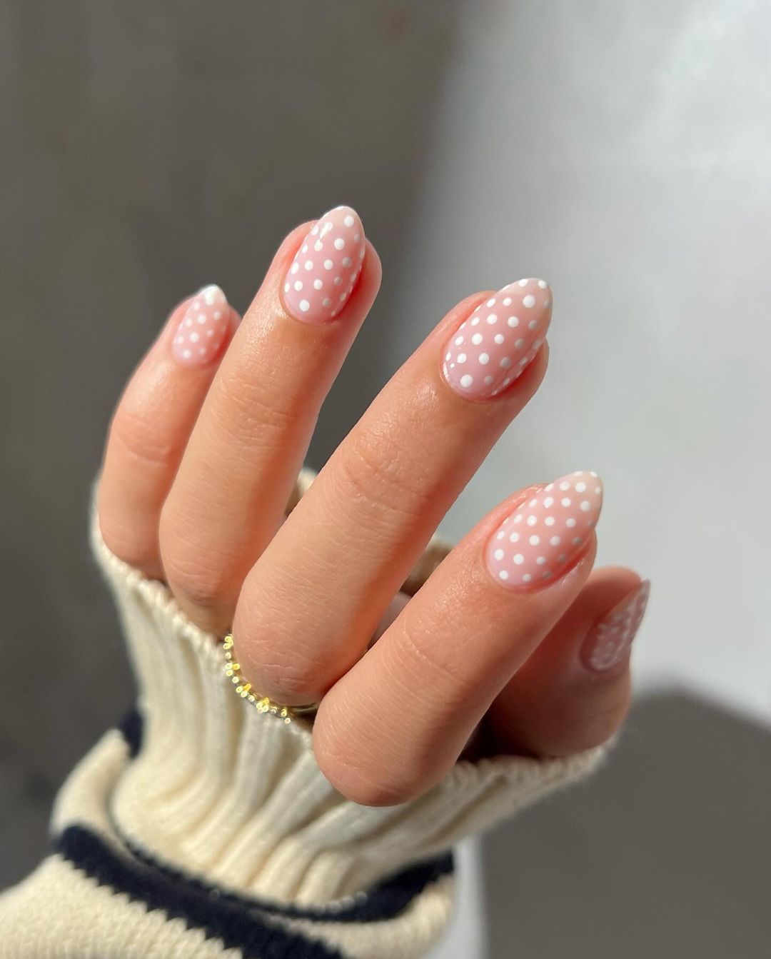 ideias de unhas claras para inspiração