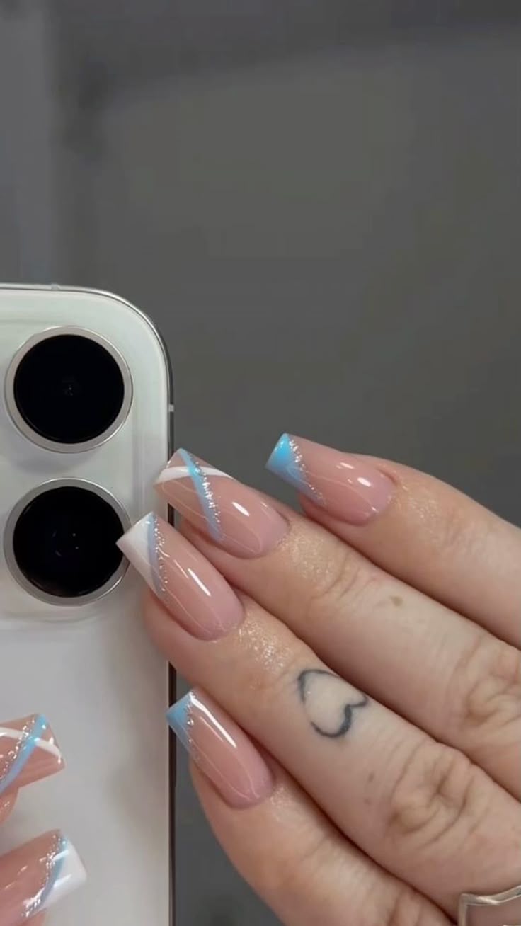 unha clara vs unha colorida qual escolher