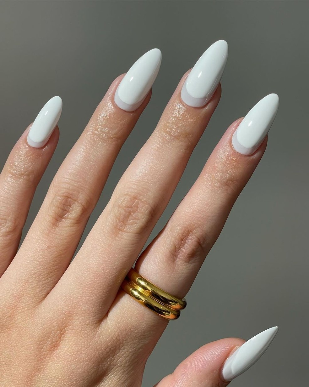 ideias de unhas claras para inspiração