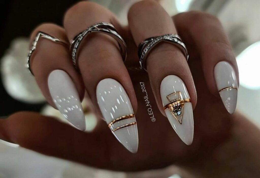 quanto custa fazer unhas stiletto em gel