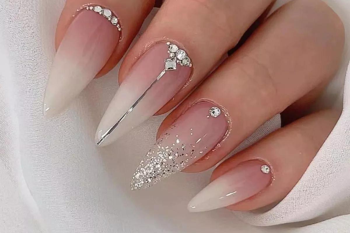 erros comuns ao fazer unhas stiletto em casa
