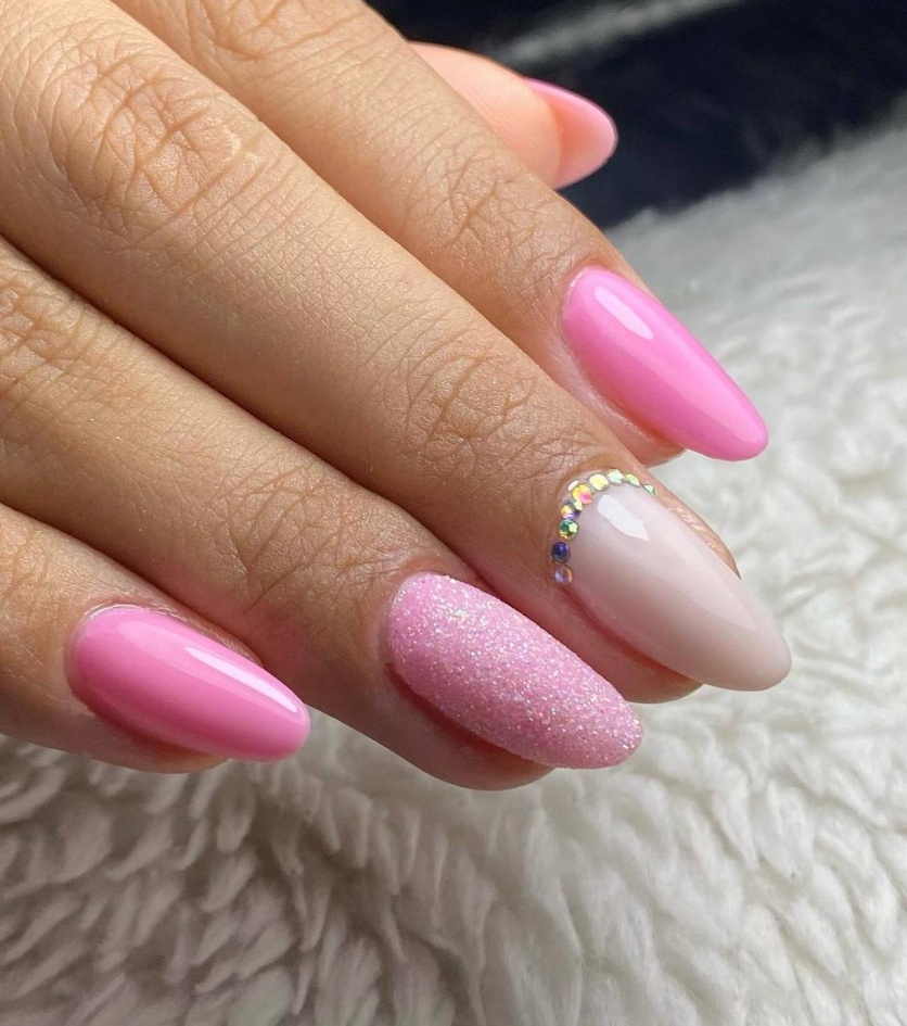 ideias de unhas rosa pink para inspiração