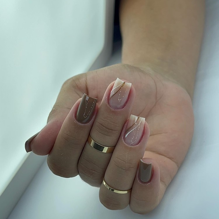 erros comuns ao fazer unhas discretas e elegantes