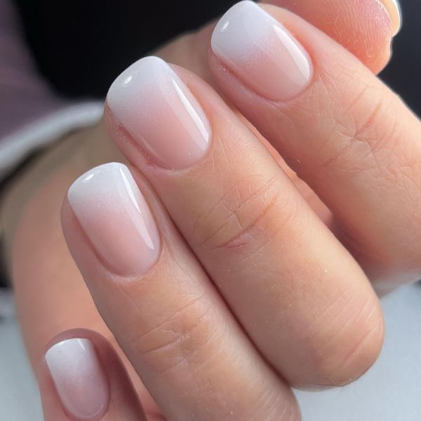unhas elegantes curtas
