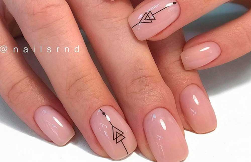 erros comuns ao fazer unhas curtas elegantes